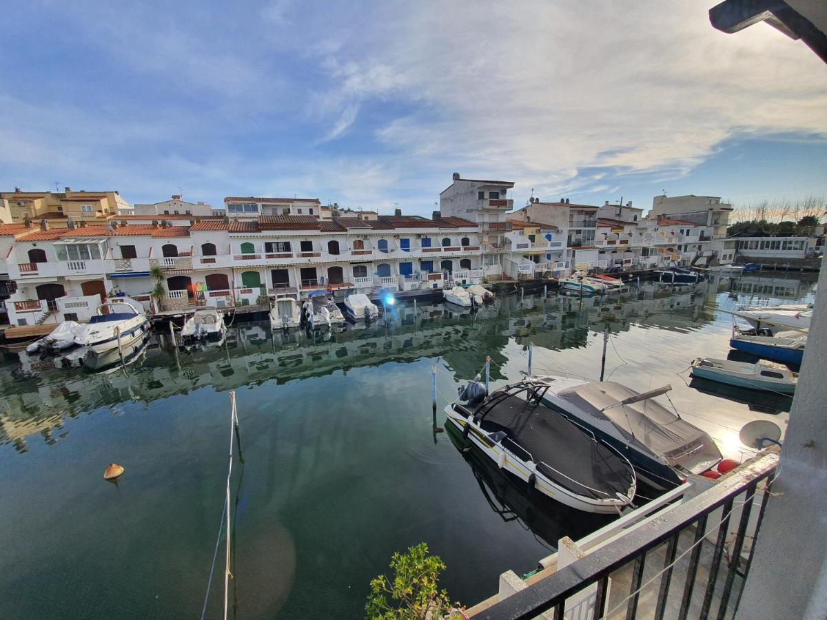 Apartamento Portofino Canales Емпуриабрава Екстериор снимка